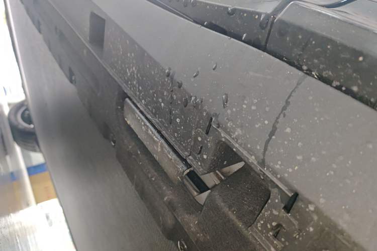 Used BYD Song L EV 2025 Intelligent Driving Version 550 km Excellence Edition Right Side Sill