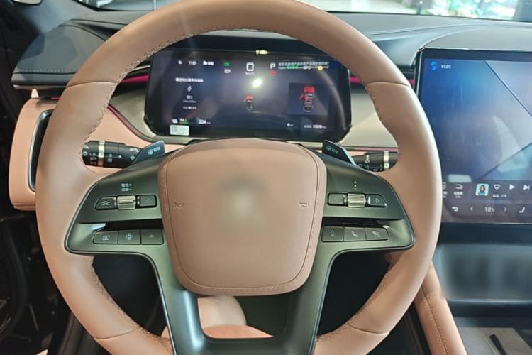 Used BYD Song L EV 2025 Intelligent Driving Version 662 km LiDAR Excellence Edition Steering Wheel