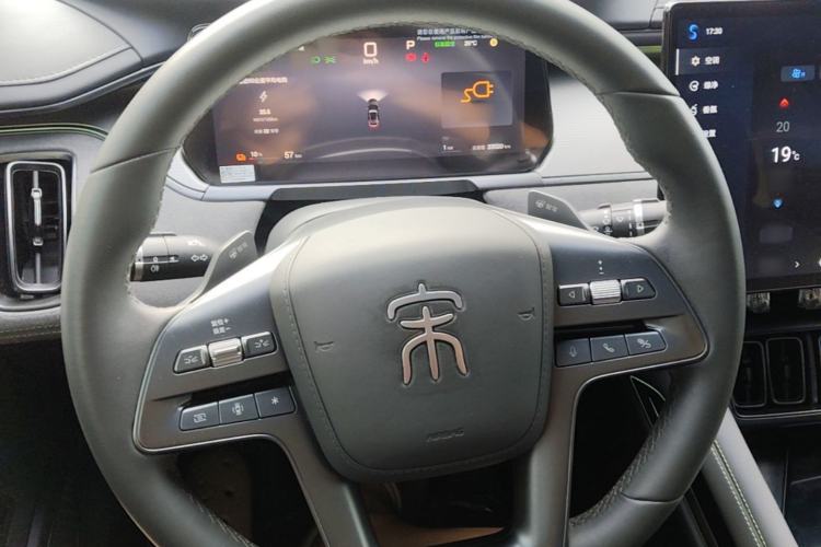 Used BYD Song L EV 2025 Intelligent Driving Version 602 km Range LiDAR-equipped All-Wheel-Drive Type Steering Wheel