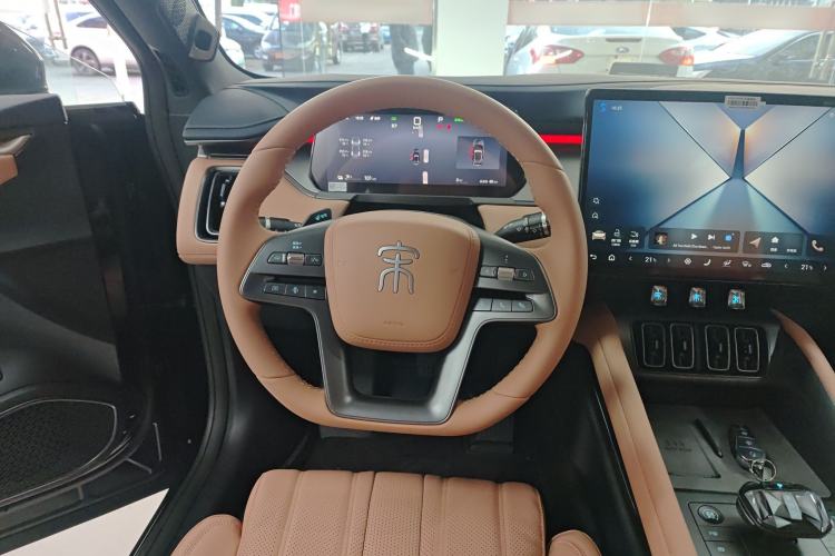 Used BYD Song L EV 2025 Intelligent Driving Version 550 km Excellence Edition Steering Wheel