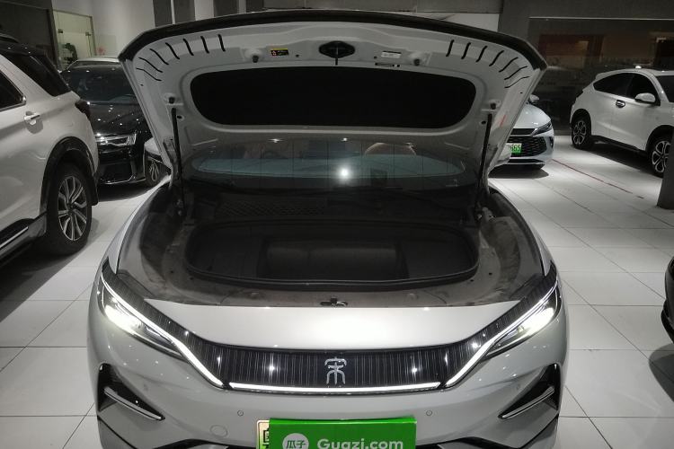 Used BYD Song L EV 2025 Intelligent Driving Version 662 km LiDAR Excellence Edition Engine Bay