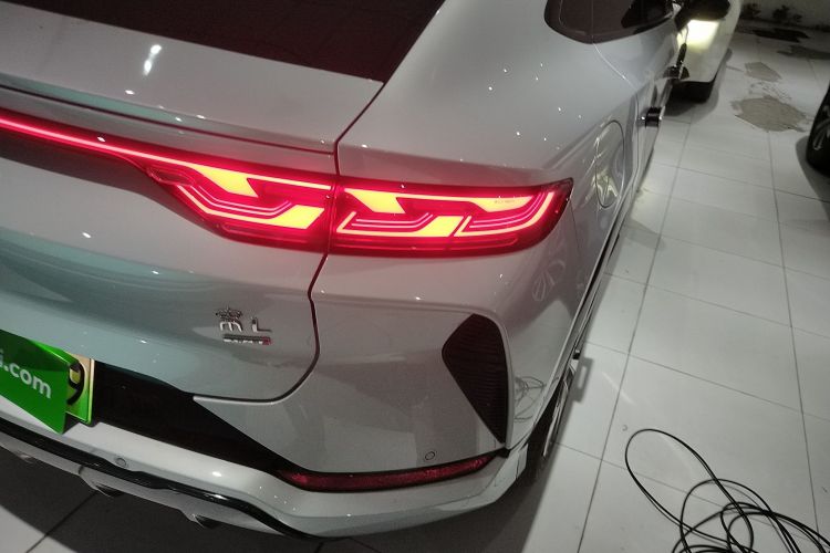 Used BYD Song L EV 2025 Intelligent Driving Version 662 km LiDAR Excellence Edition Exterior 6
