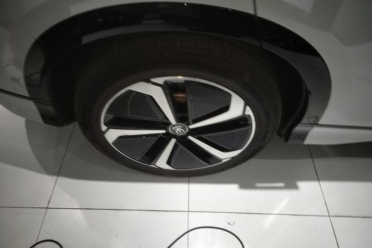 Used BYD Song L EV 2025 Intelligent Driving Version 662 km LiDAR Excellence Edition Exterior 8