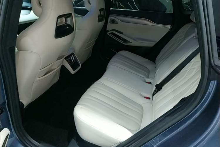 Used BYD Song L EV 2025 550 km Excellence Version Left Rear Seat