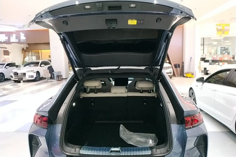 Used BYD Song L EV 2025 550 km Excellence Version Trunk