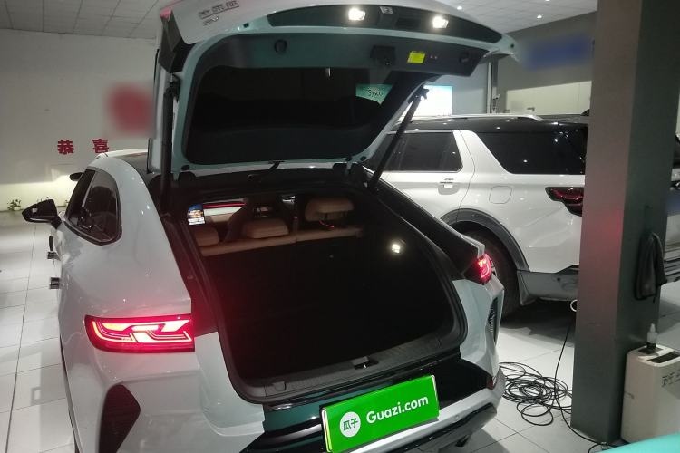 Used BYD Song L EV 2025 Intelligent Driving Version 662 km LiDAR Excellence Edition Trunk