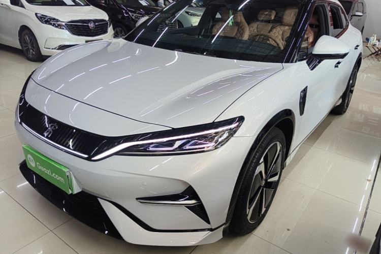 BYD Song L EV 2025 Intelligent Driving Version 662 km LiDAR Excellence Edition