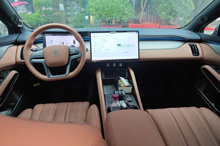Used BYD Song L EV 2025 Intelligent Driving Version 662 km LiDAR Excellence Edition Center Console