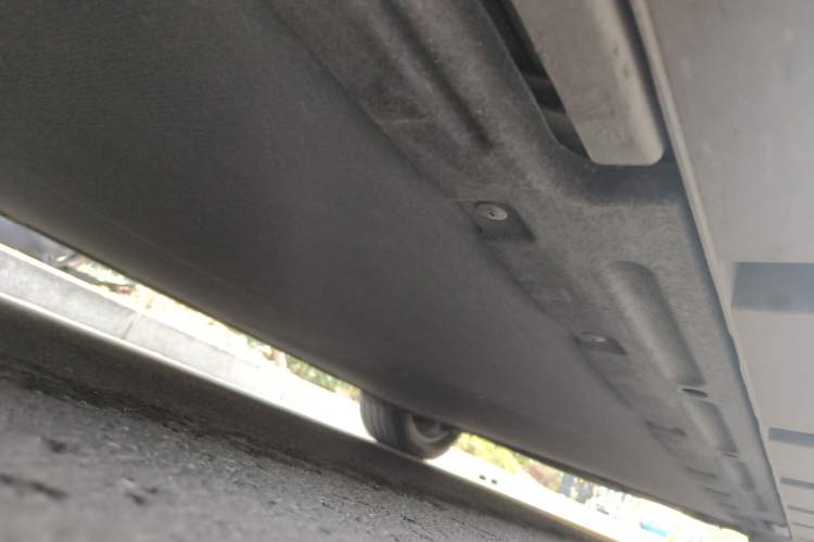 Used BYD Song L EV 2025 550 km Excellence Version Chassis Front Left