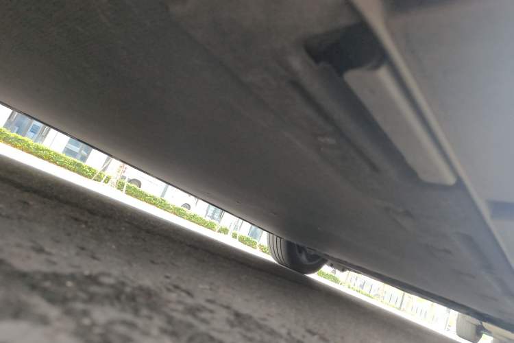 Used BYD Song L EV 2025 550 km Excellence Version Chassis Rear Right