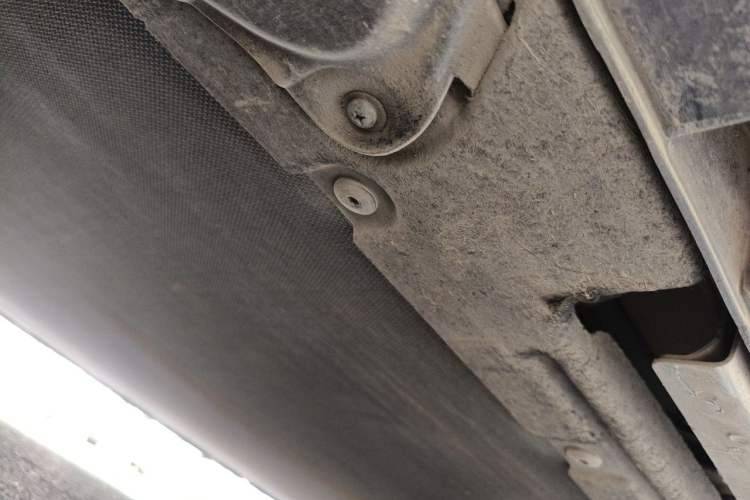 Used BYD Song L EV 2025 550 km Excellence Version Chassis Rear Right
