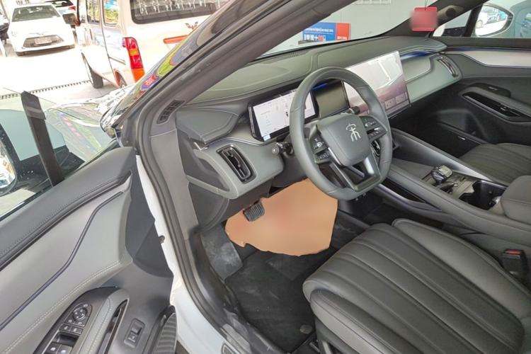 Used BYD Song L EV 2025 Intelligent Driving Version 662 km LiDAR Excellence Edition Driver Seat