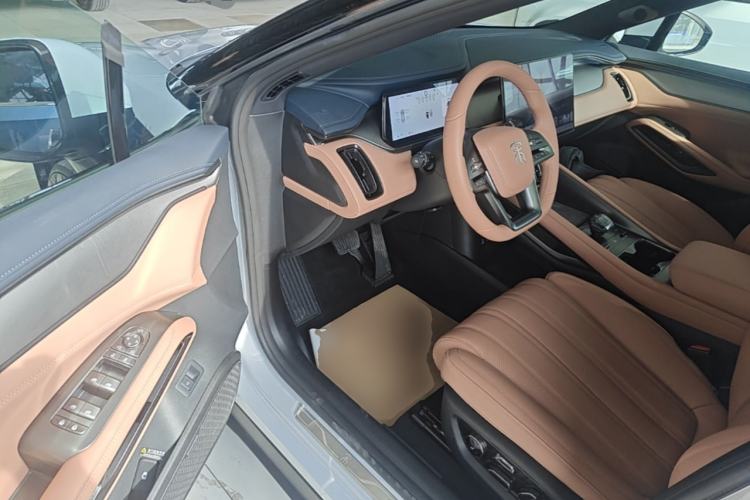 Used BYD Song L EV 2025 Intelligent Driving Version 550 km Excellence Edition Driver Seat