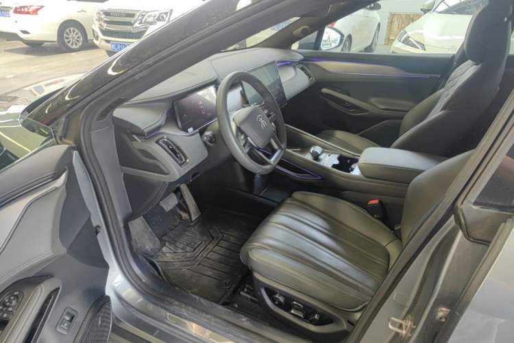 Used BYD Song L EV 2025 Intelligent Driving Version 662 km LiDAR Excellence Edition Driver Seat
