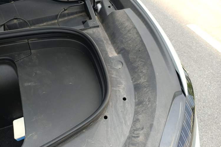 Used BYD Song L EV 2025 550 km Excellence Version Engine Bay Left