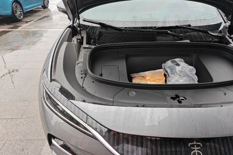 Used BYD Song L EV 2025 Intelligent Driving Version 662 km LiDAR Excellence Edition Engine Bay Right