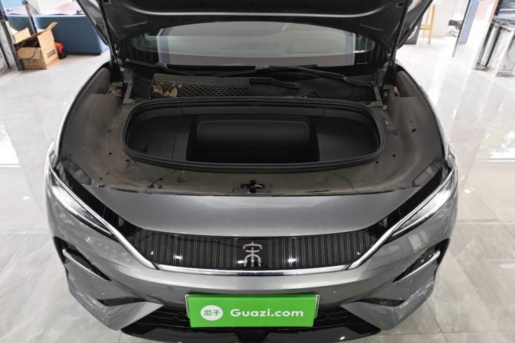 Used BYD Song L EV 2025 Intelligent Driving Version 602 km Range LiDAR-equipped All-Wheel-Drive Type Engine Bay