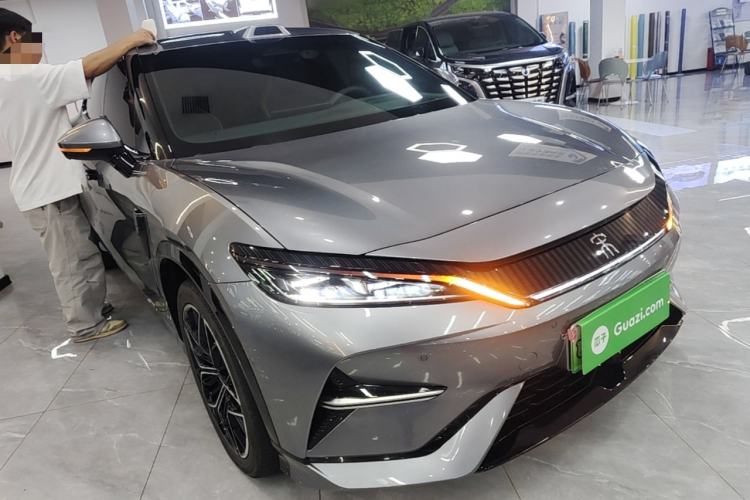 Used BYD Song L EV 2025 Intelligent Driving Version 602 km Range LiDAR-equipped All-Wheel-Drive Type Exterior 1