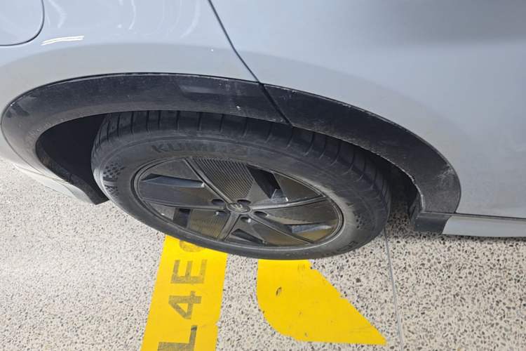 Used BYD Song L EV 2025 550 km Excellence Version Exterior 2