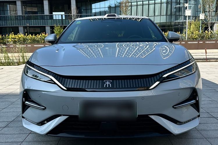Used BYD Song L EV 2025 Intelligent Driving Version 662 km LiDAR Excellence Edition Exterior 4