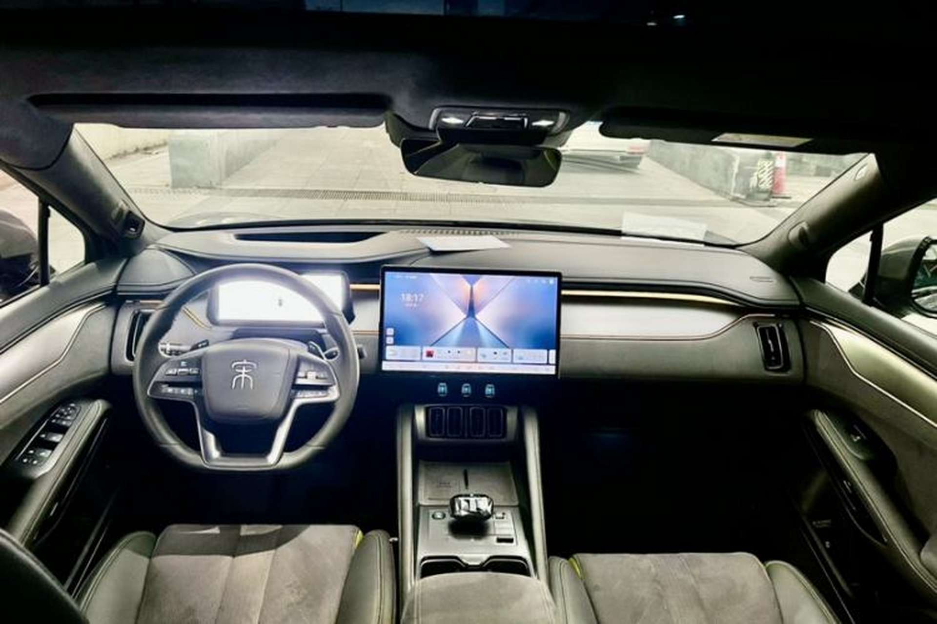 Used BYD Song L EV 2025 Intelligent Driving Version 602 km Range LiDAR-equipped All-Wheel-Drive Type Exterior 8