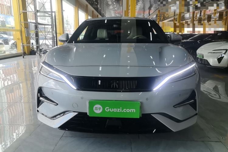 Used BYD Song L EV 2025 662 km Ultra-Range Version Front