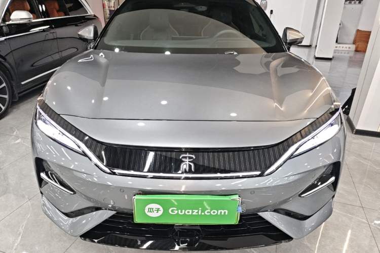 Used BYD Song L EV 2025 Intelligent Driving Version 602 km Range LiDAR-equipped All-Wheel-Drive Type Front