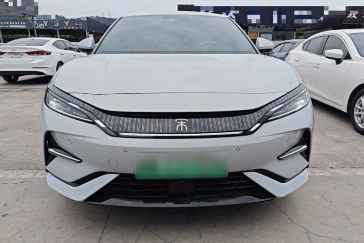 Used BYD Song L EV 2025 662 km Ultra-Range Version Front