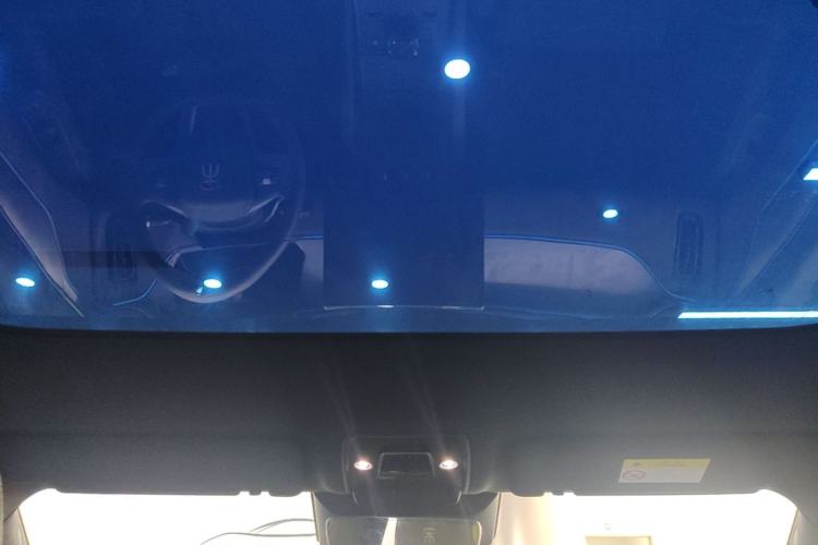 Used BYD Song L EV 2025 Intelligent Driving Version 602 km Range LiDAR-equipped All-Wheel-Drive Type Headliner