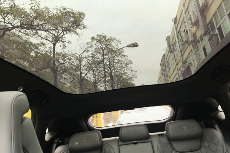 Used BYD Song L EV 2025 Intelligent Driving Version 662 km LiDAR Excellence Edition Headliner