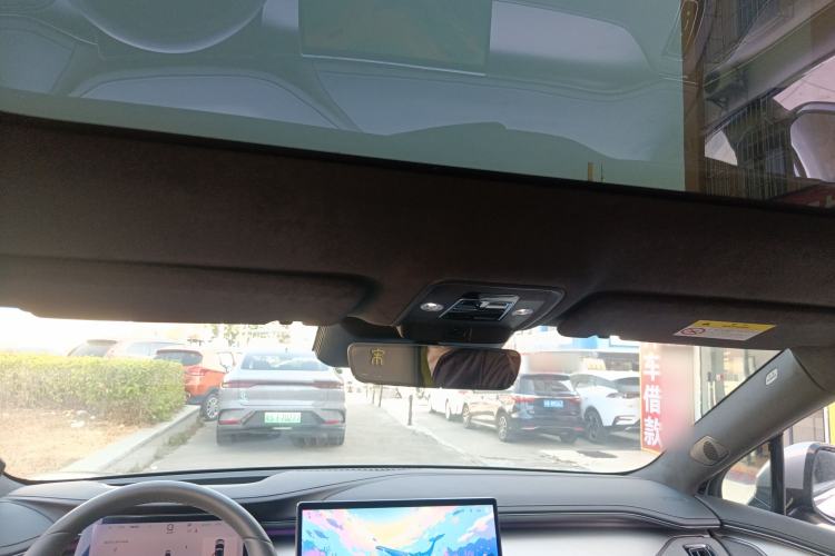 Used BYD Song L EV 2025 Intelligent Driving Version 602 km Range LiDAR-equipped All-Wheel-Drive Type Headliner