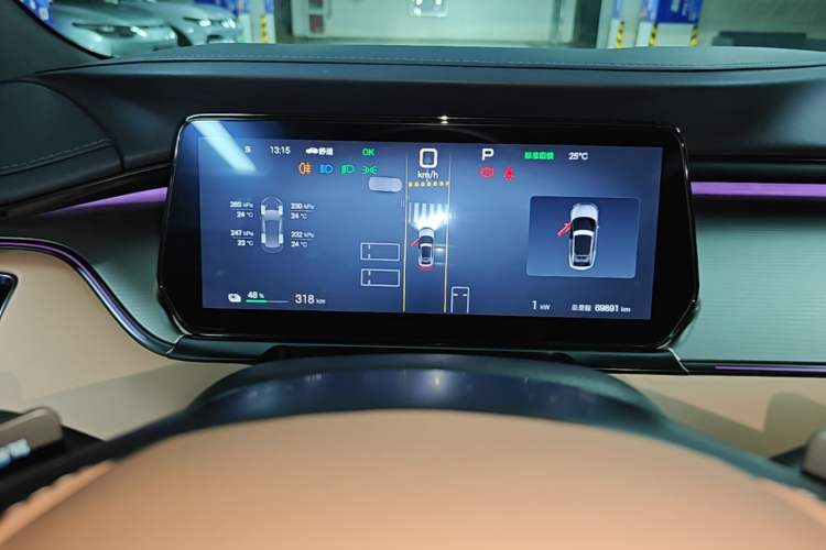 Used BYD Song L EV 2025 662 km Advanced Intelligent Driving Version Instrument Cluster