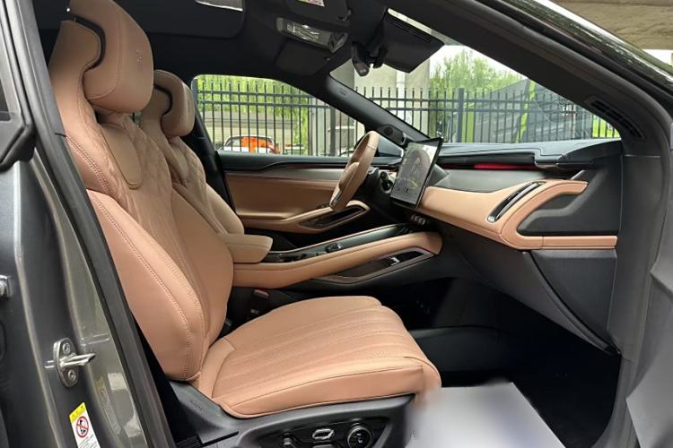 Used BYD Song L EV 2025 Intelligent Driving Version 662 km LiDAR Excellence Edition Interior 1