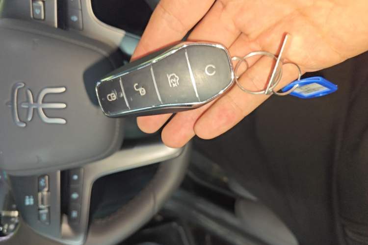 Used BYD Song L EV 2025 Intelligent Driving Version 662 km LiDAR Excellence Edition Interior 1
