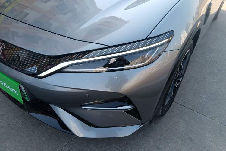 Used BYD Song L EV 2025 Intelligent Driving Version 602 km Range LiDAR-equipped All-Wheel-Drive Type Left Front Headlight