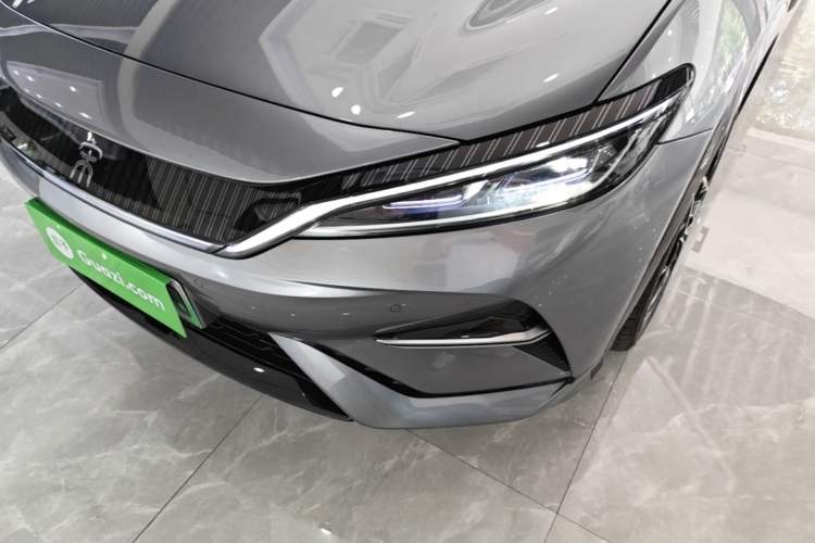 Used BYD Song L EV 2025 Intelligent Driving Version 602 km Range LiDAR-equipped All-Wheel-Drive Type Left Front Headlight