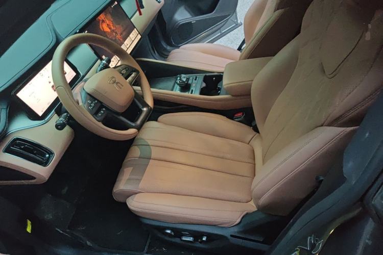 Used BYD Song L EV 2025 550 km Excellence Version Left Front Seat