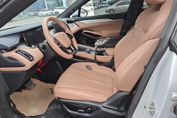 Used BYD Song L EV 2025 662 km Ultra-Range Version Left Front Seat