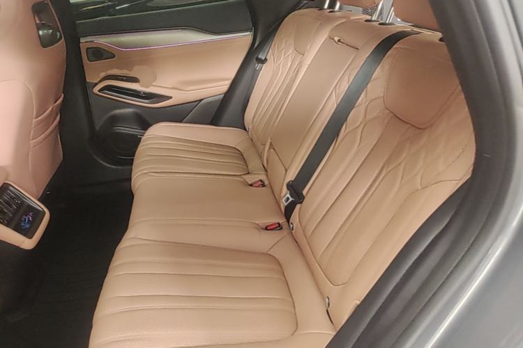 Used BYD Song L EV 2025 Intelligent Driving Version 662 km LiDAR Excellence Edition Left Rear Seat