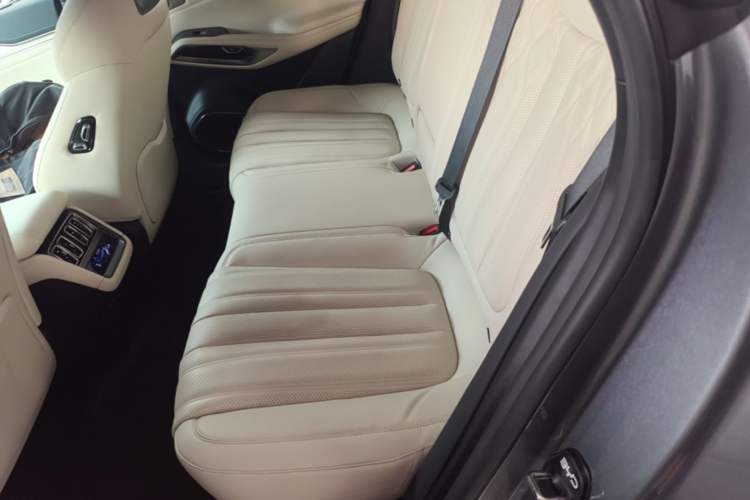 Used BYD Song L EV 2025 662 km Advanced Intelligent Driving Version Left Rear Seat