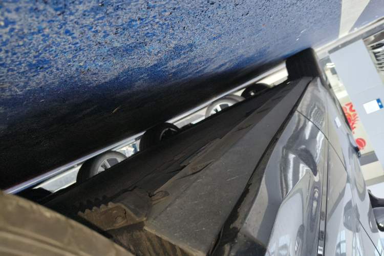 Used BYD Song L EV 2025 Intelligent Driving Version 662 km LiDAR Excellence Edition Left Side Sill