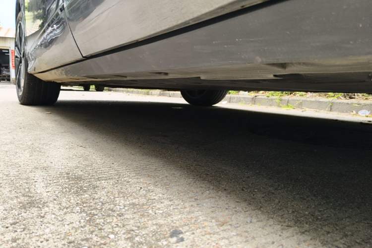 Used BYD Song L EV 2025 Intelligent Driving Version 662 km LiDAR Excellence Edition Left Side Sill