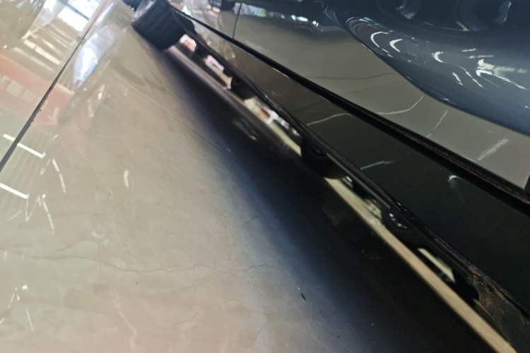 Used BYD Song L EV 2025 550 km Excellence Version Left Side Sill