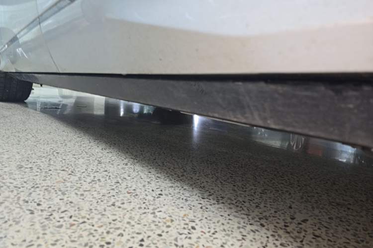 Used BYD Song L EV 2025 550 km Excellence Version Left Side Sill