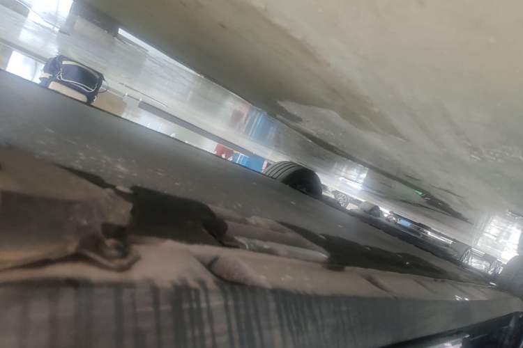 Used BYD Song L EV 2025 Intelligent Driving Version 662 km LiDAR Excellence Edition Left Side Sill