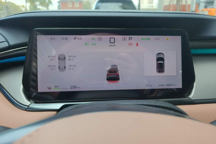 Used BYD Song L EV 2025 550 km Excellence Version Odometer Close Up