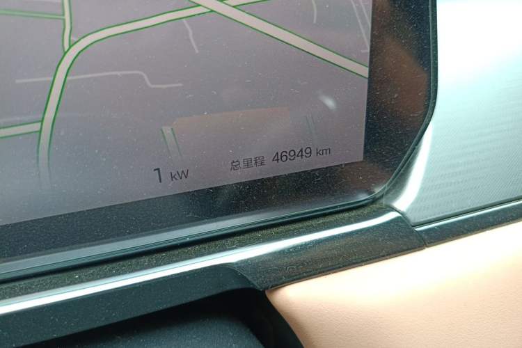 Used BYD Song L EV 2025 550 km Excellence Version Odometer Close Up