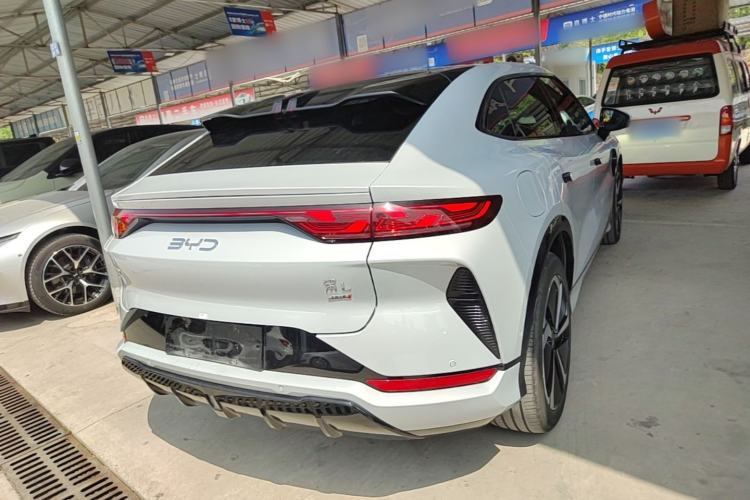Used BYD Song L EV 2025 Intelligent Driving Version 662 km LiDAR Excellence Edition Rear Right 45 Deg