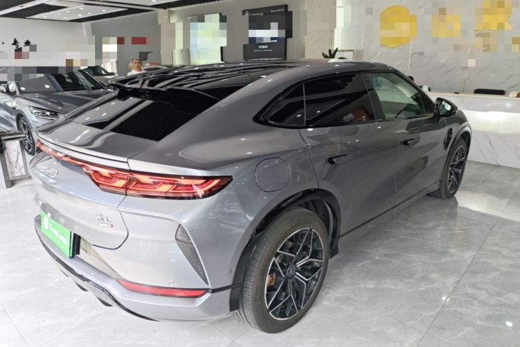 Used BYD Song L EV 2025 Intelligent Driving Version 602 km Range LiDAR-equipped All-Wheel-Drive Type Rear Right 45 Deg