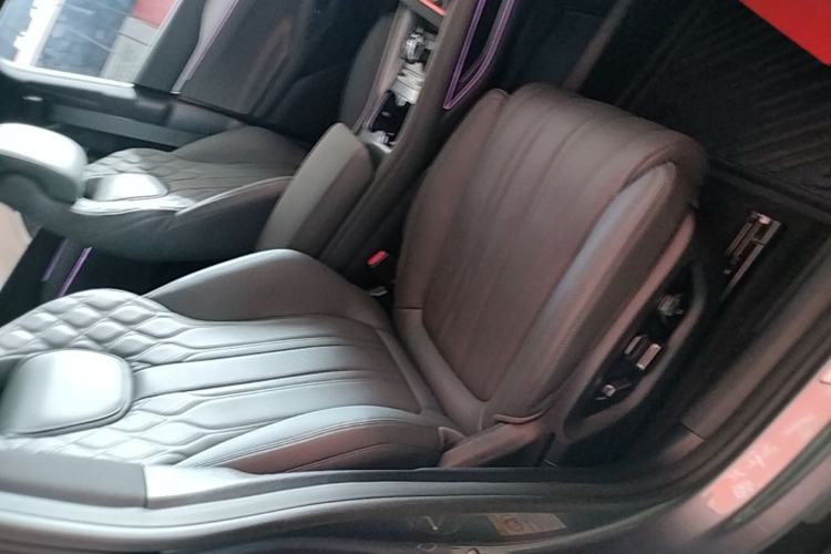 Used BYD Song L EV 2025 Intelligent Driving Version 662 km LiDAR Excellence Edition Right Front Seat
